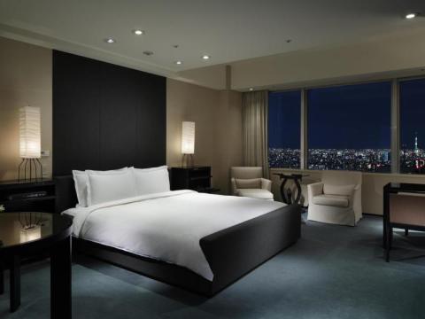 park-hyatt_bedroom