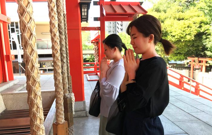 花園神社